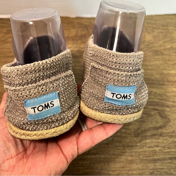 Toms Taupe Brown Perforated Slip On Flats Size 9 - Picture 8 of 11